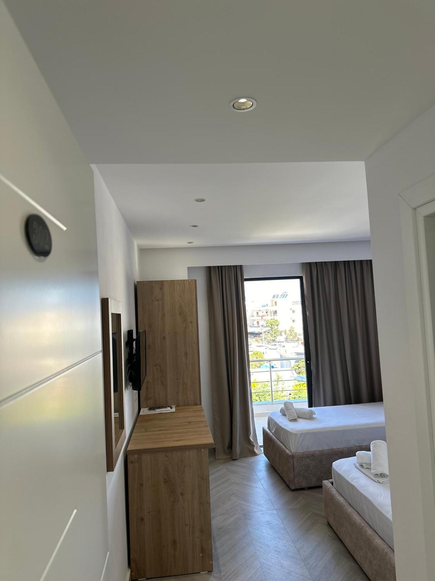 Noa Boutique Hotel Εξαμίλιο Εξωτερικό φωτογραφία