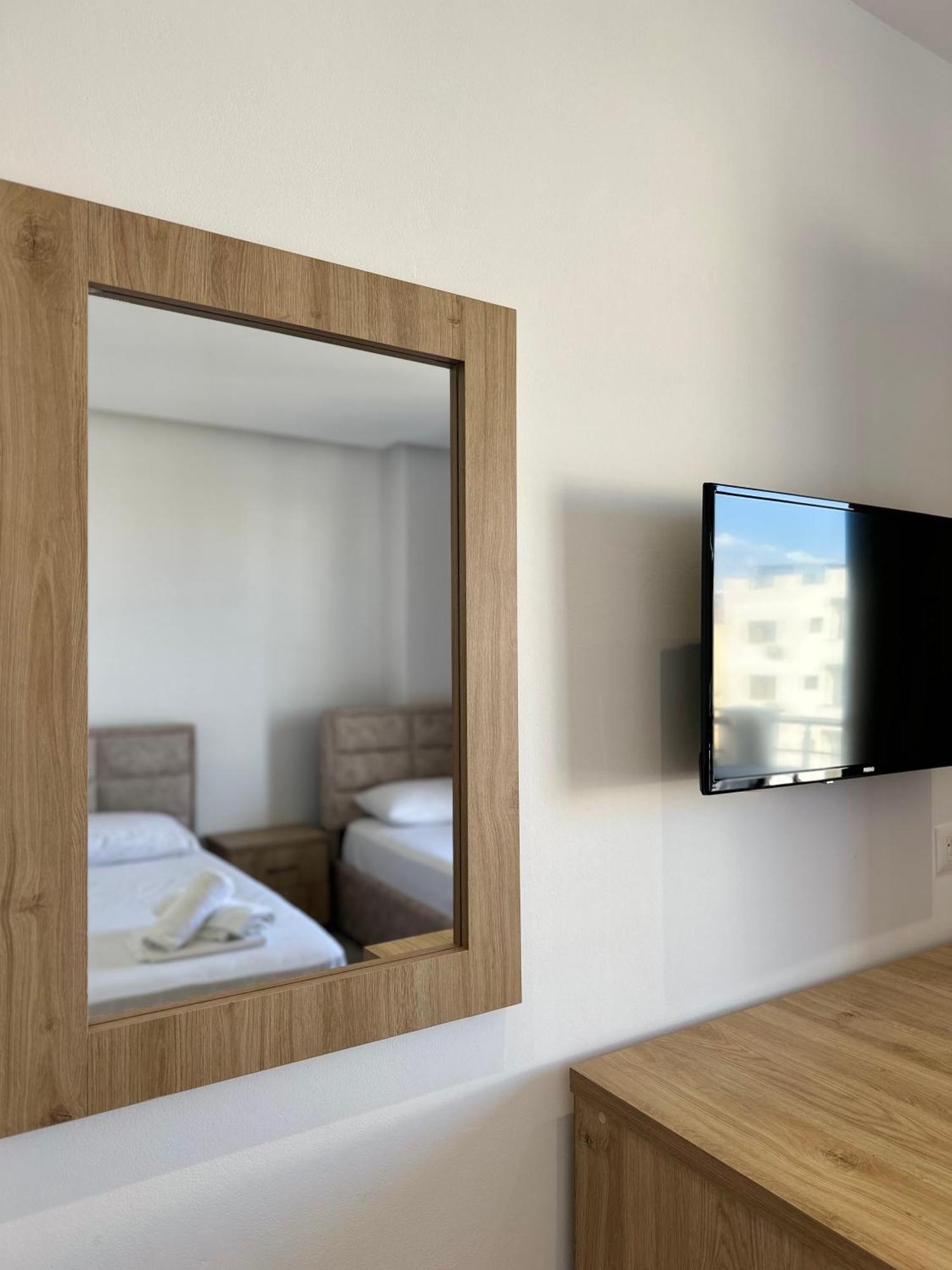 Noa Boutique Hotel Εξαμίλιο Εξωτερικό φωτογραφία
