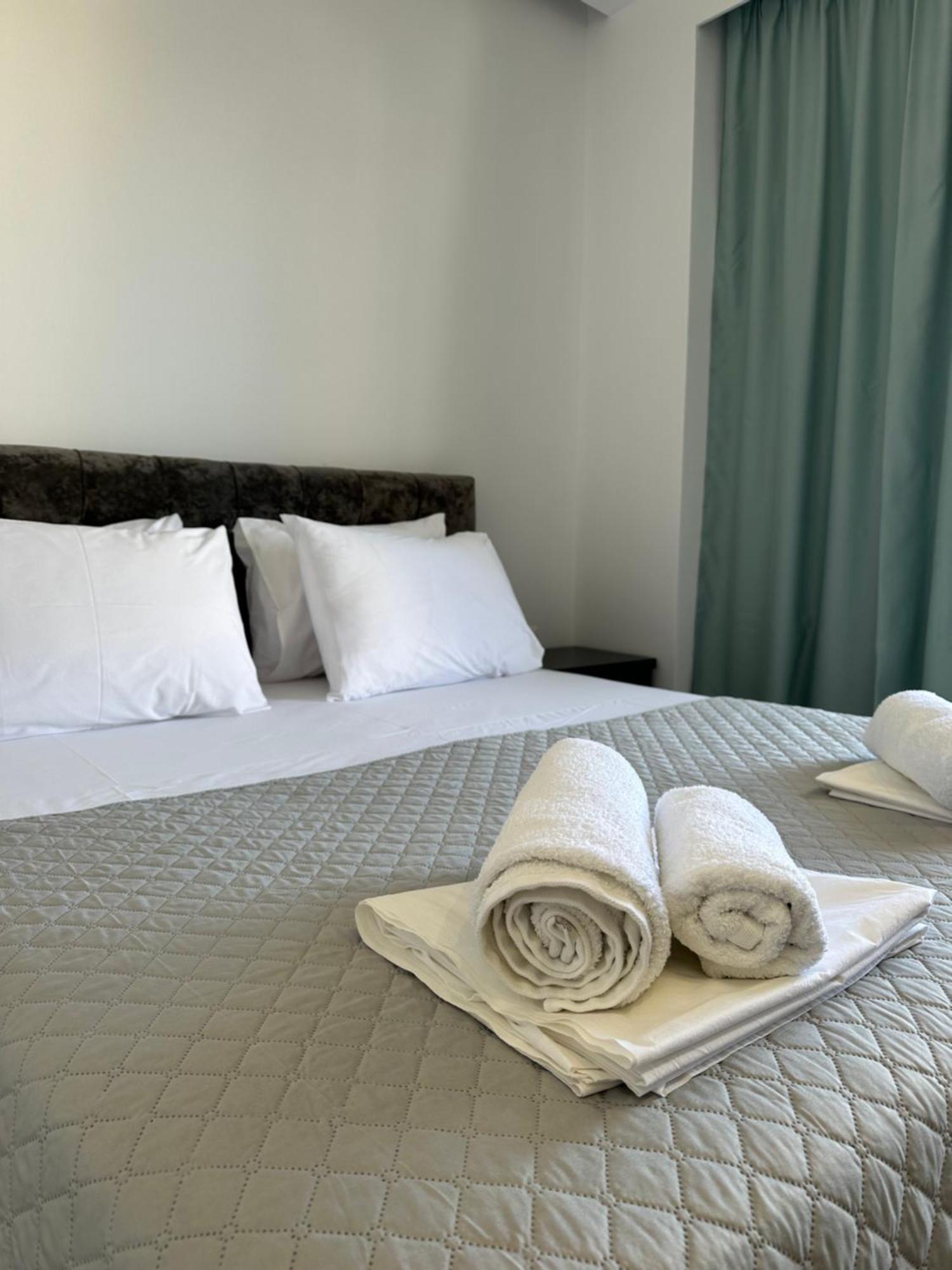 Noa Boutique Hotel Εξαμίλιο Εξωτερικό φωτογραφία