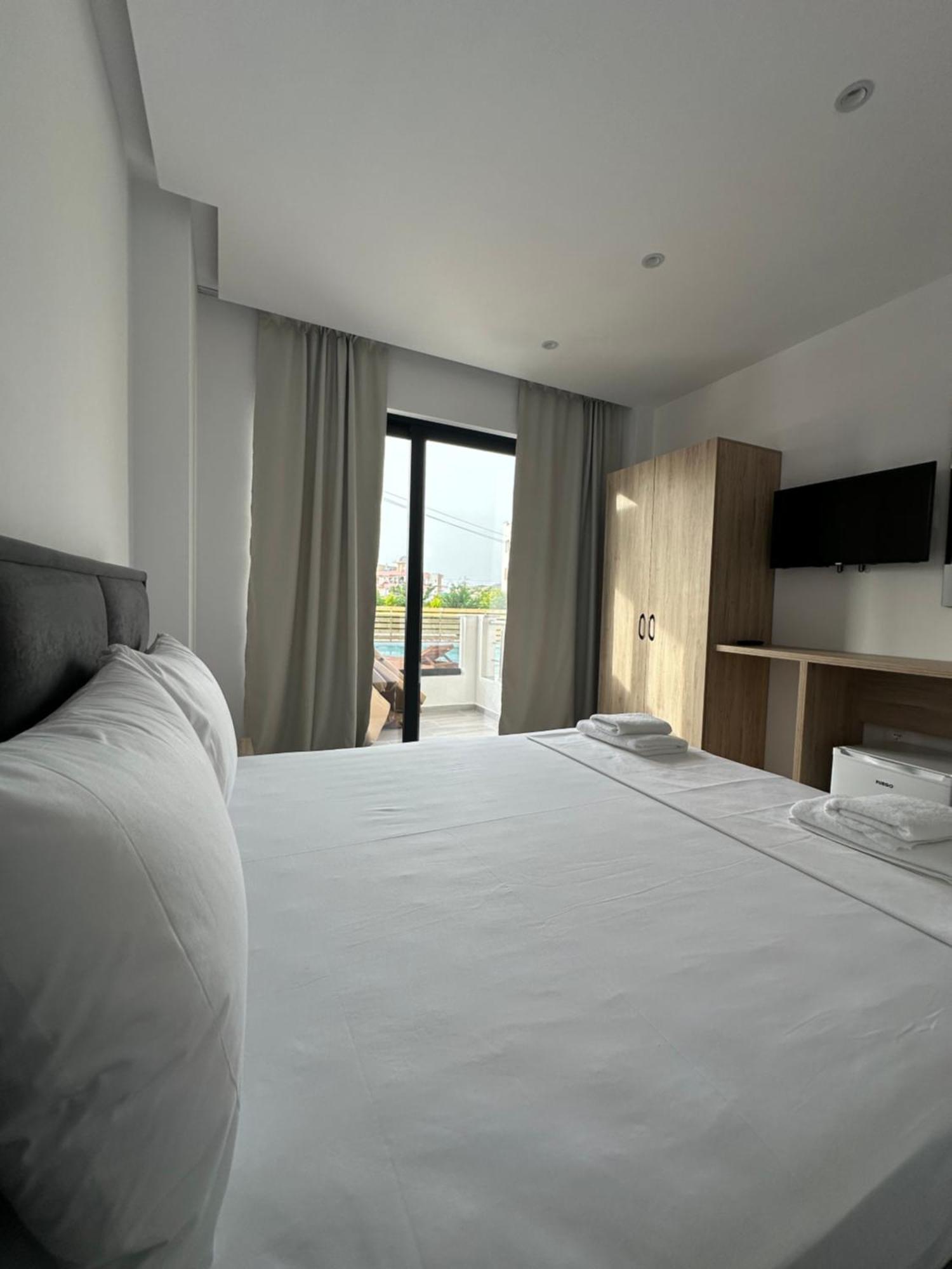 Noa Boutique Hotel Εξαμίλιο Εξωτερικό φωτογραφία