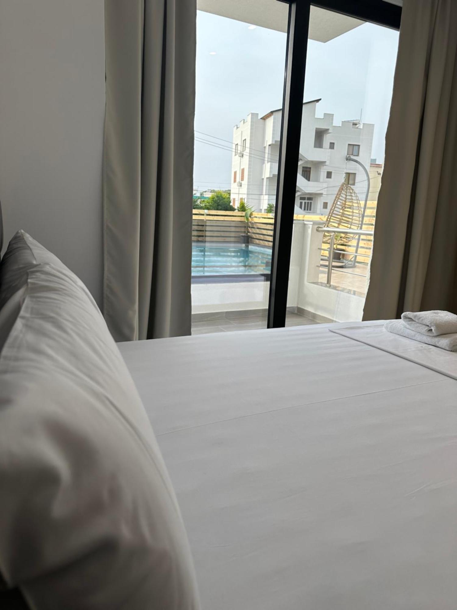 Noa Boutique Hotel Εξαμίλιο Εξωτερικό φωτογραφία
