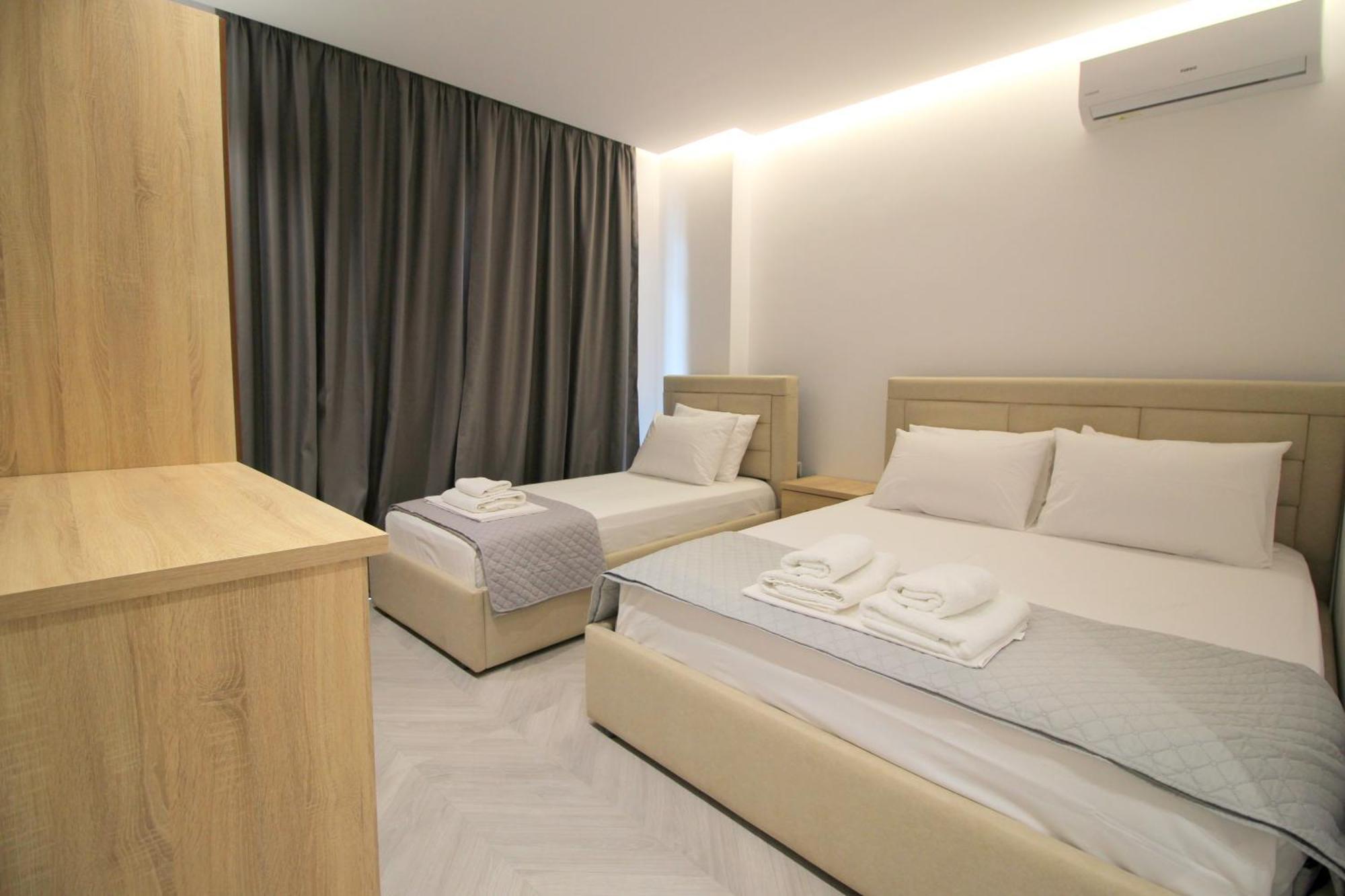Noa Boutique Hotel Εξαμίλιο Δωμάτιο φωτογραφία