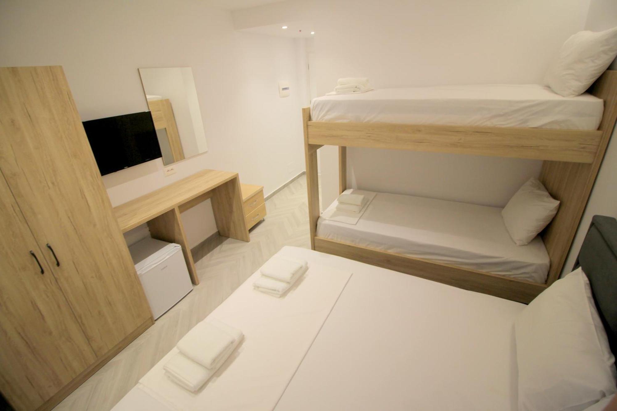 Noa Boutique Hotel Εξαμίλιο Δωμάτιο φωτογραφία