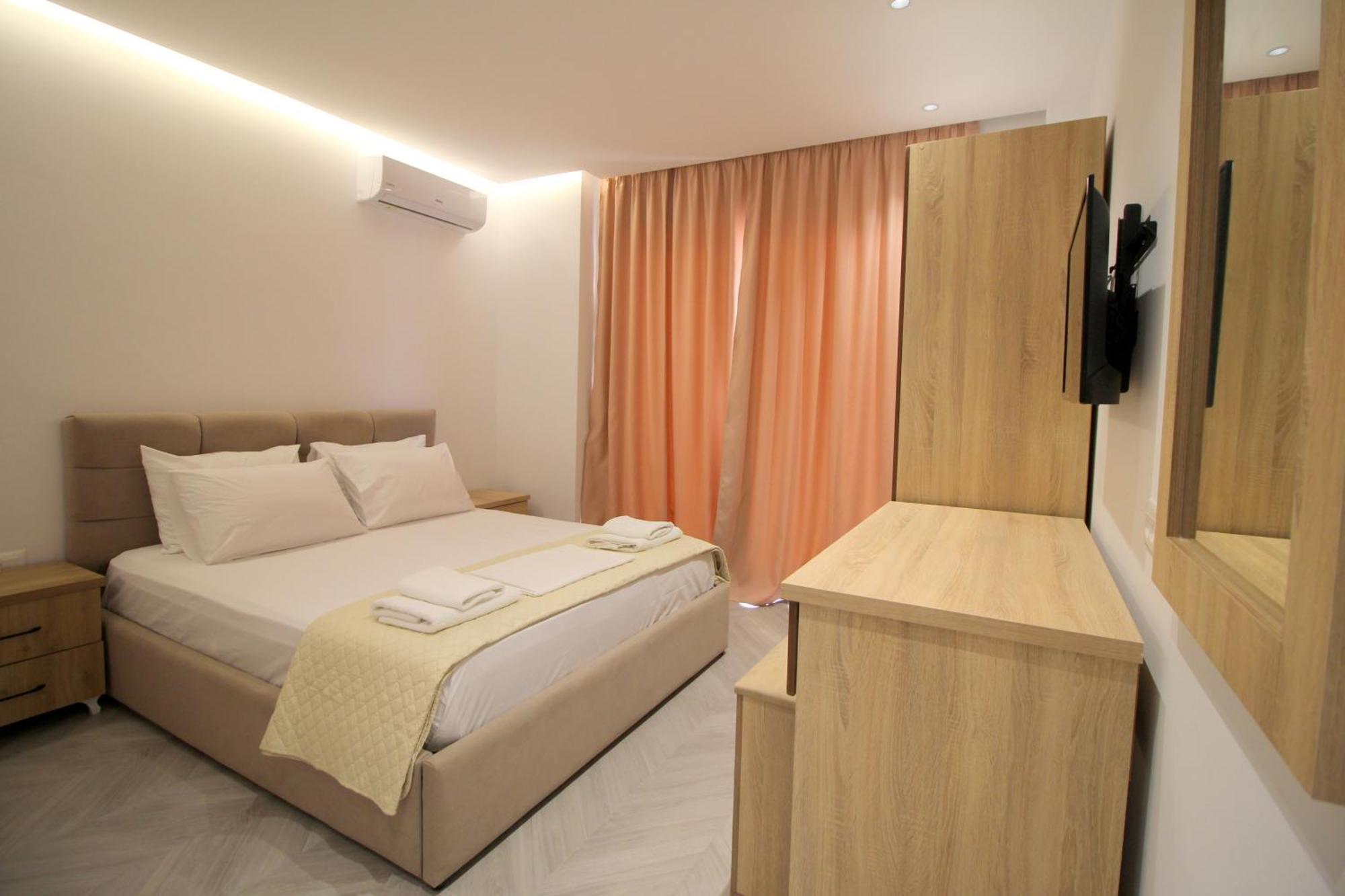 Noa Boutique Hotel Εξαμίλιο Δωμάτιο φωτογραφία