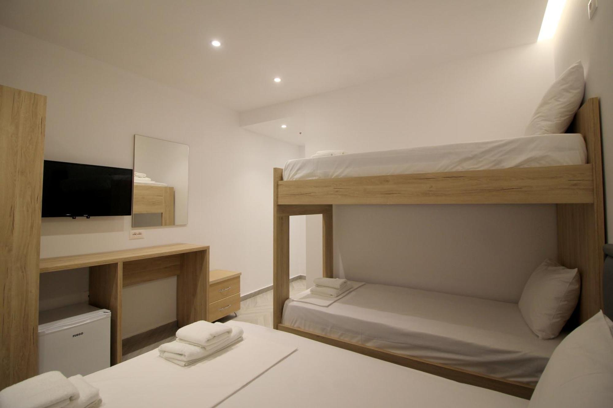 Noa Boutique Hotel Εξαμίλιο Δωμάτιο φωτογραφία