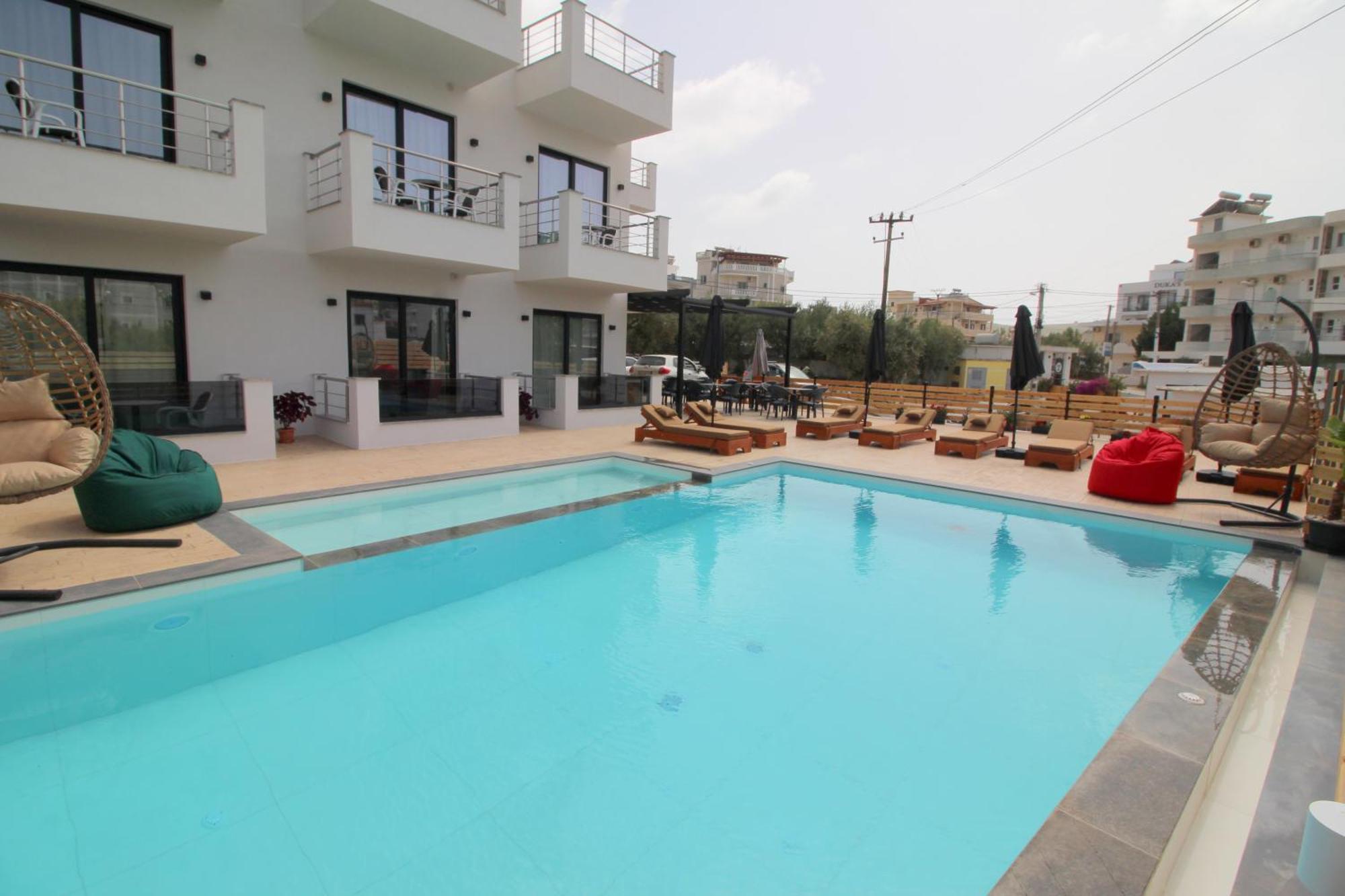 Noa Boutique Hotel Εξαμίλιο Δωμάτιο φωτογραφία