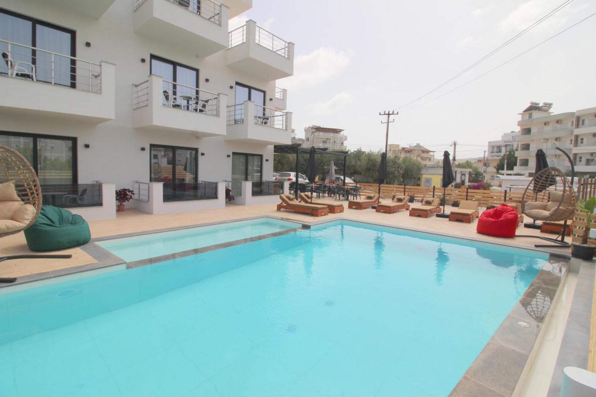 Noa Boutique Hotel Εξαμίλιο Δωμάτιο φωτογραφία