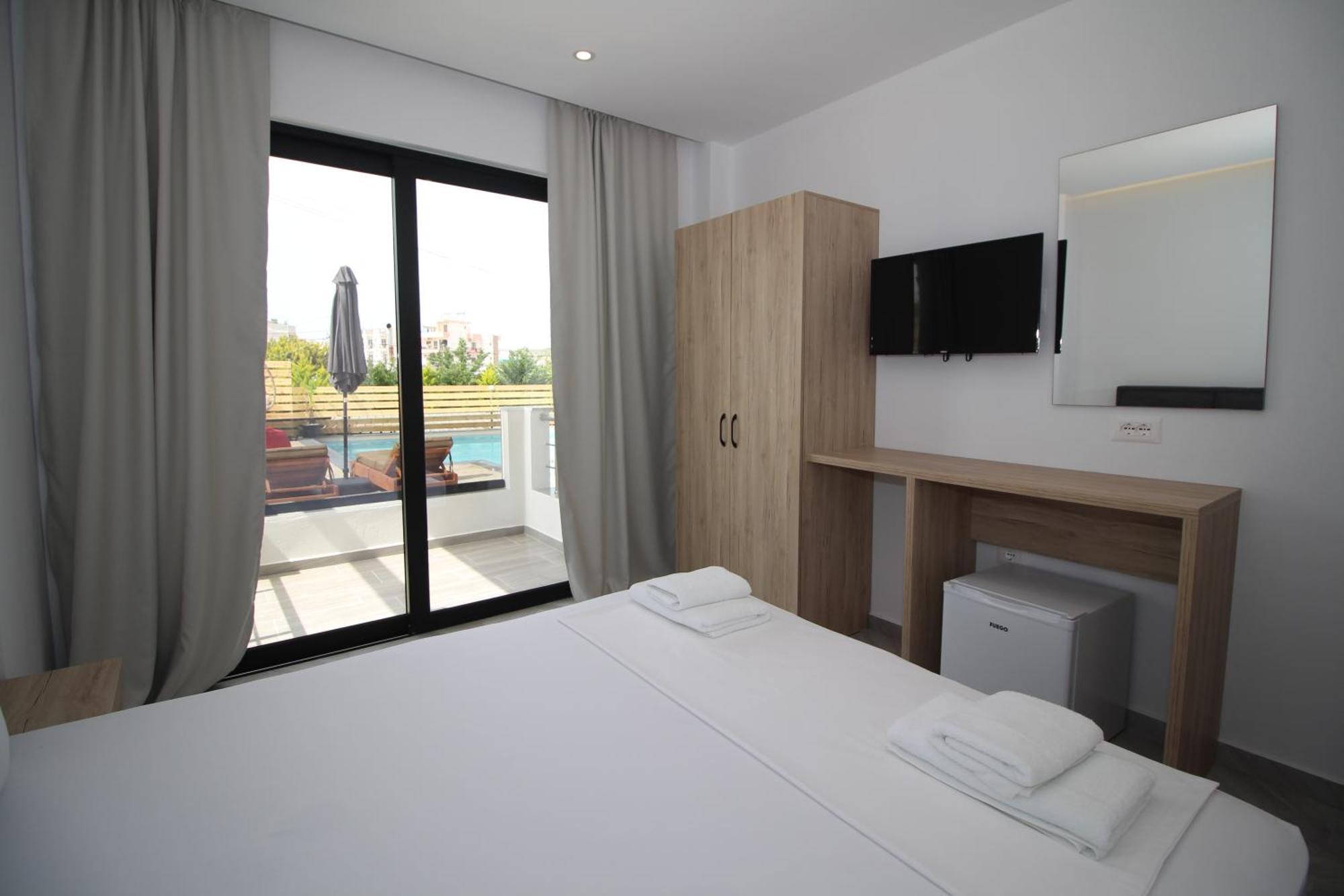 Noa Boutique Hotel Εξαμίλιο Δωμάτιο φωτογραφία